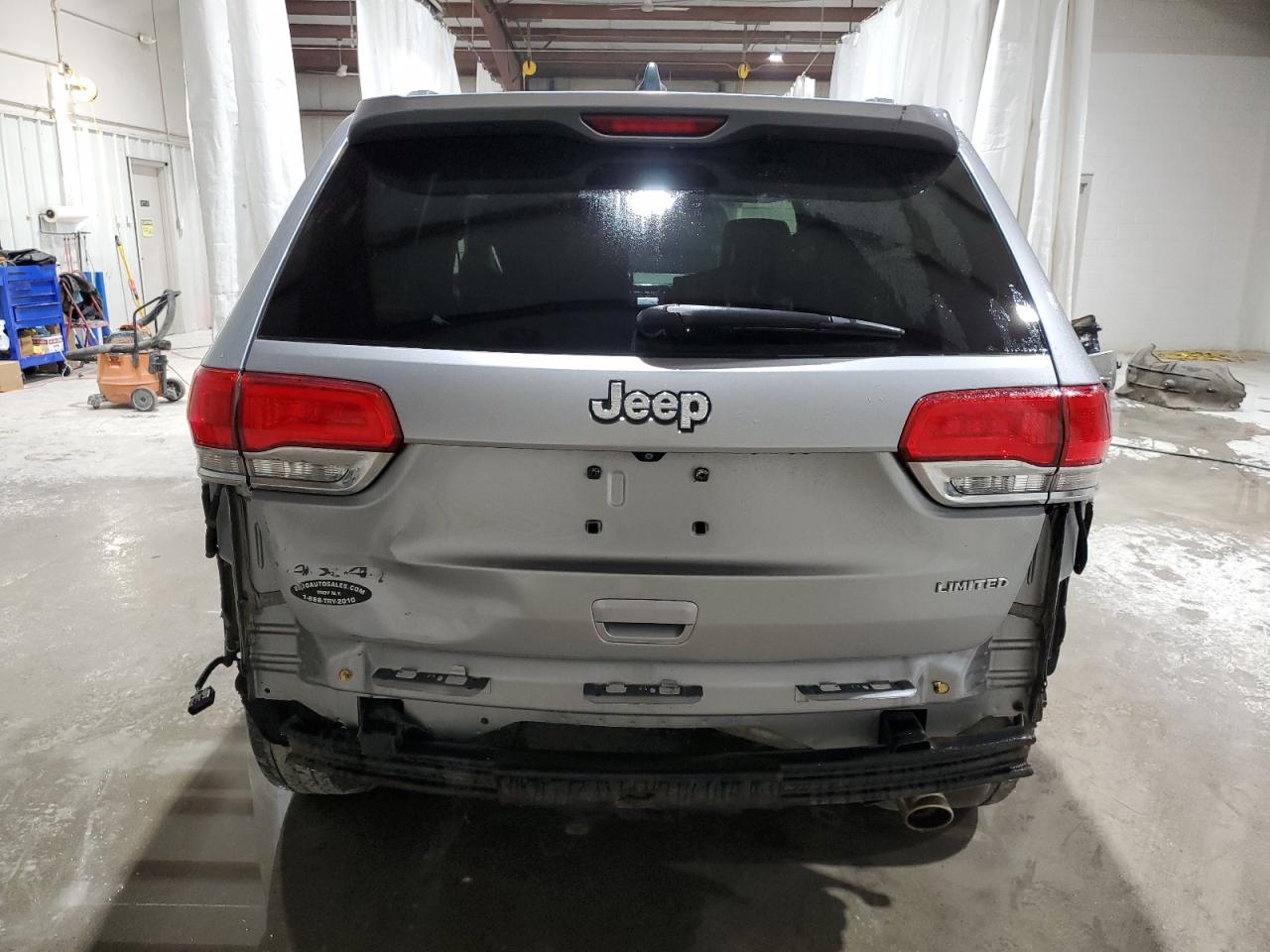 2015 Jeep Grand Cherokee - Image 6