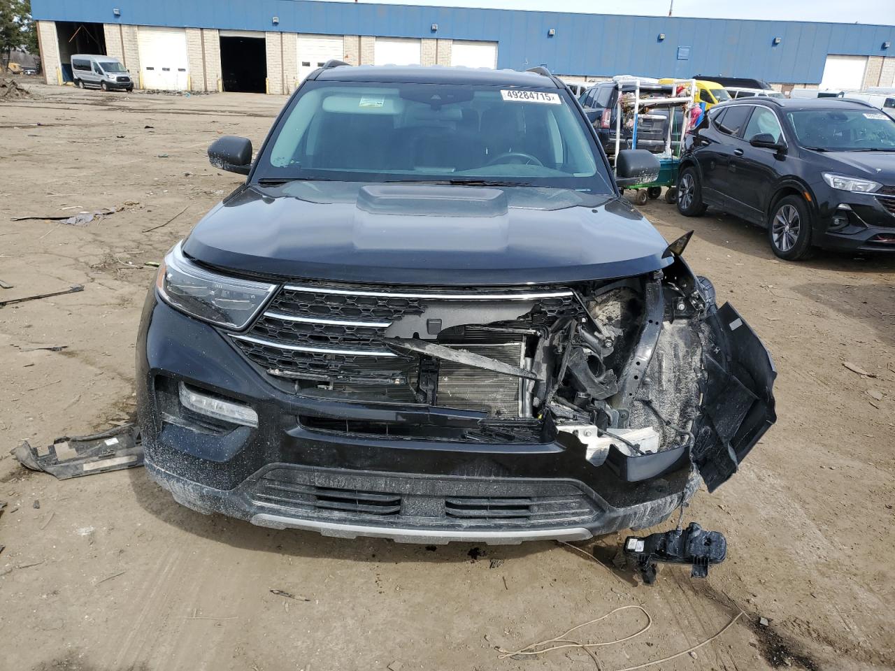 2022 Ford Explorer - Image 5