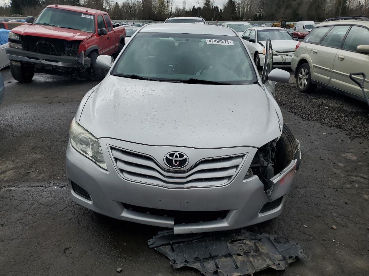 2010 Toyota Camry - Image 5
