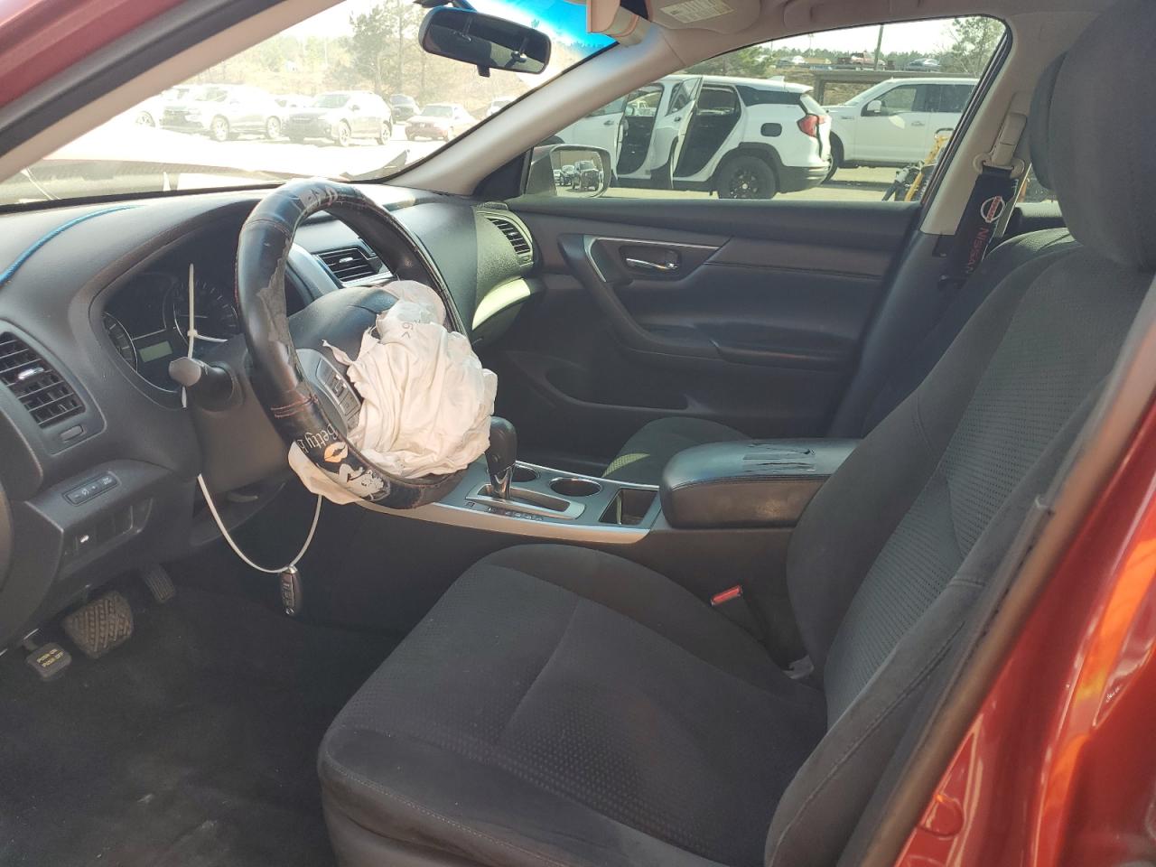 2015 Nissan Altima - Image 7
