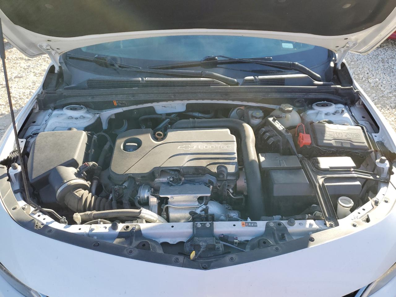 2017 Chevrolet Malibu - Image 11
