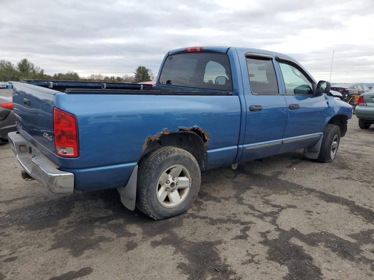 2002 Dodge RAM - Image 3