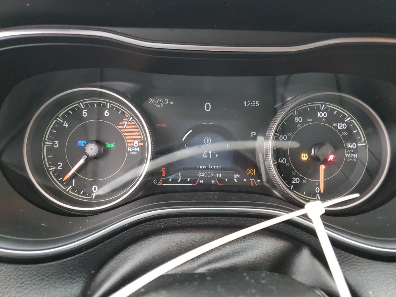 2019 Jeep Cherokee - Image 9