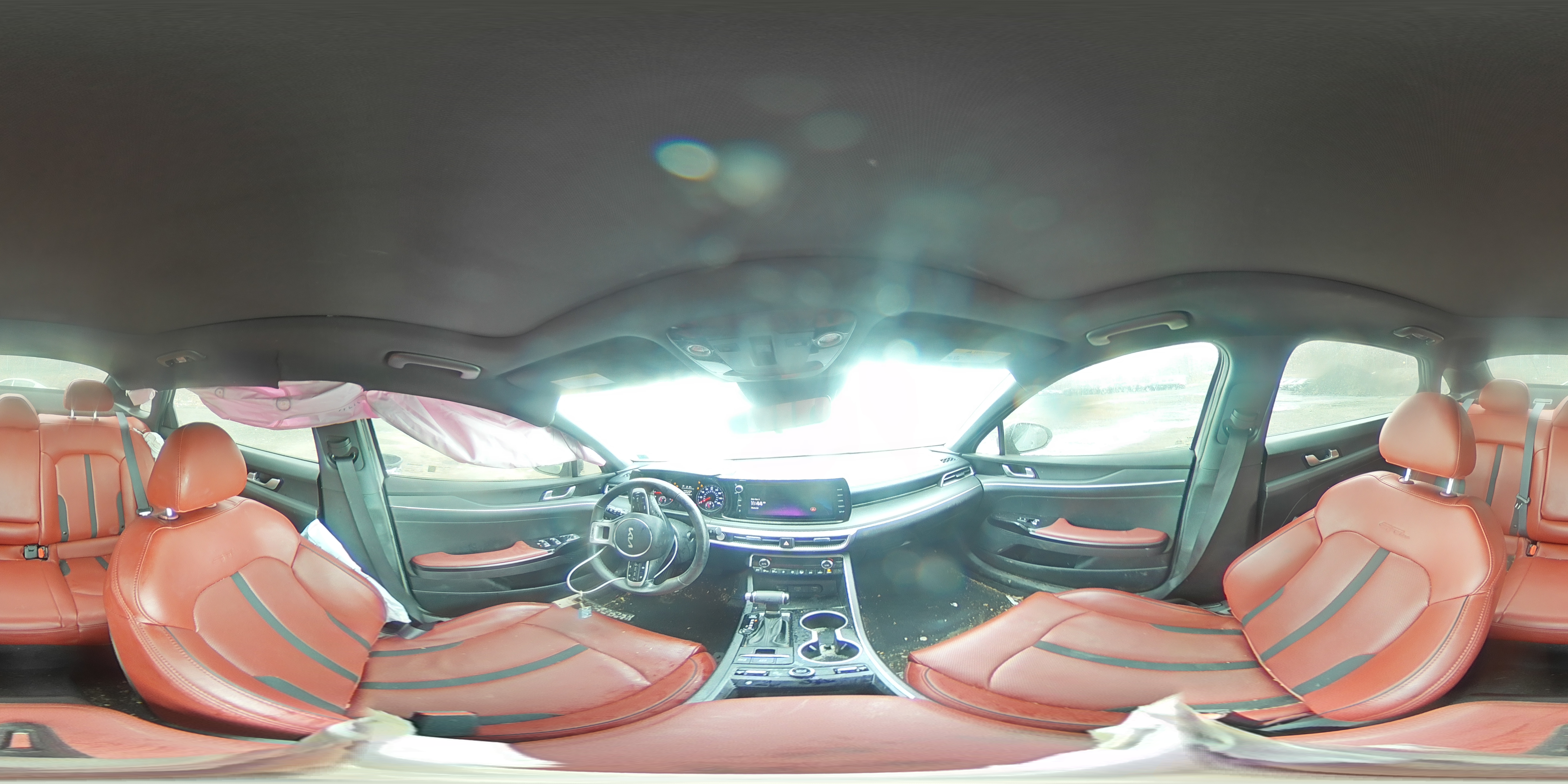 2024 Kia K5 - Image 13