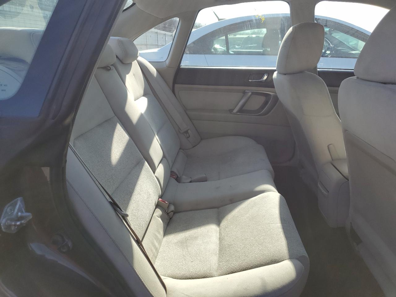 2009 Subaru Legacy - Image 10