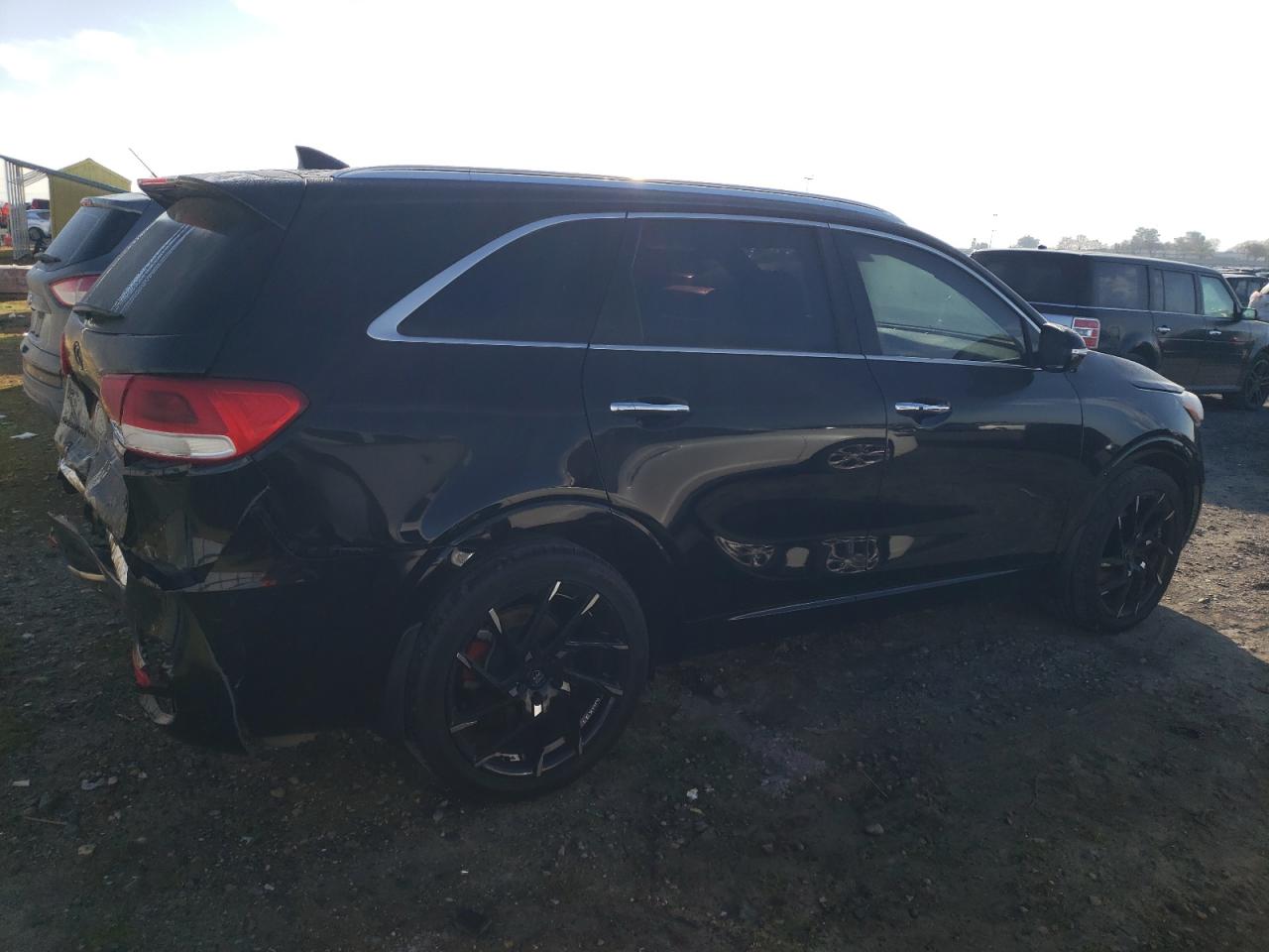 2016 Kia Sorento - Image 3