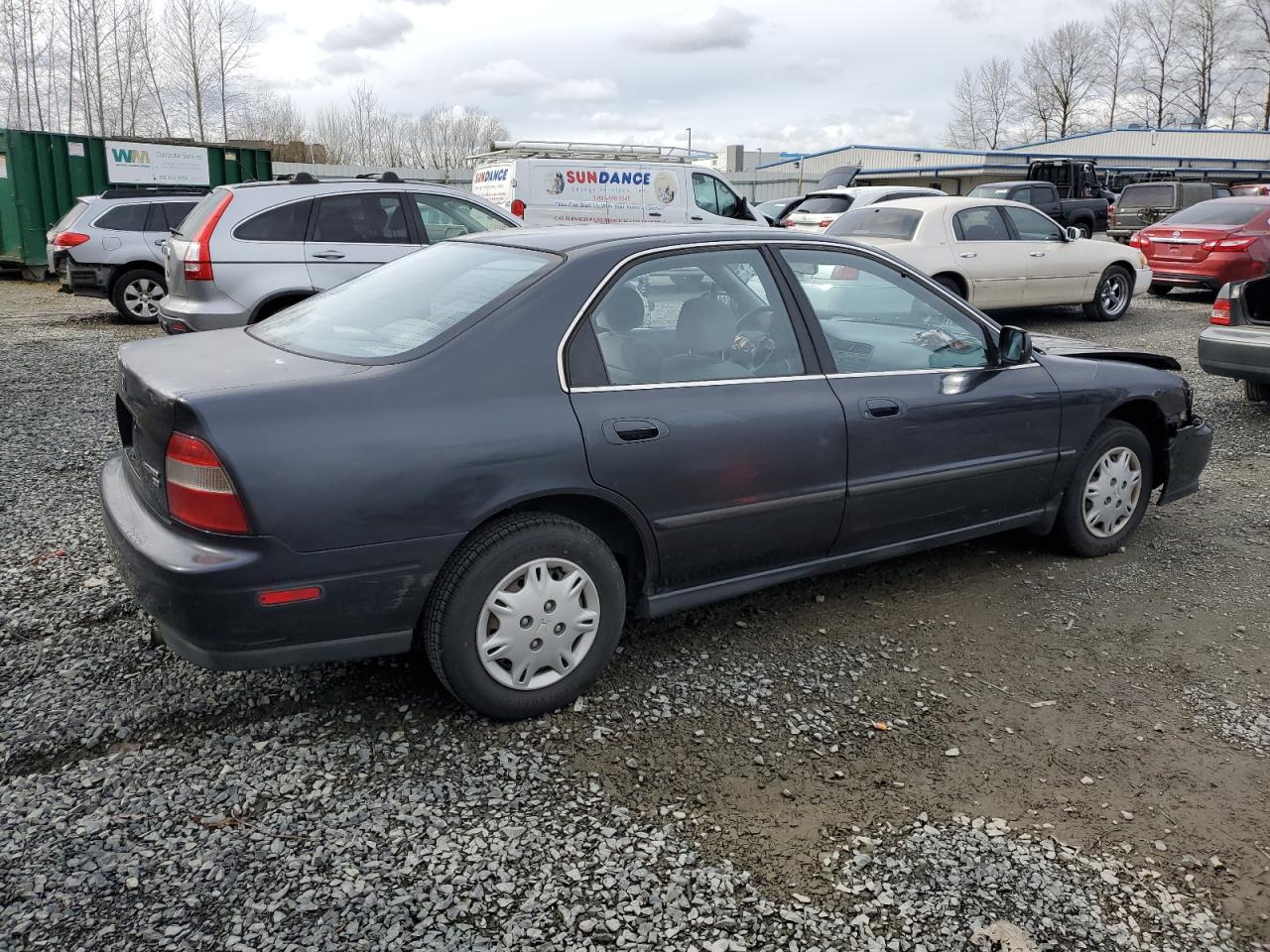 1995 Honda Accord - Image 3
