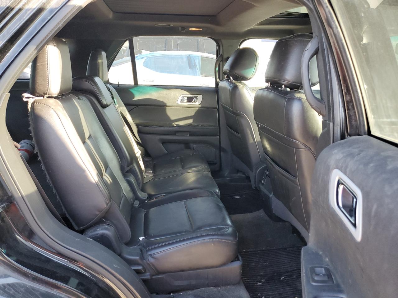 2014 Ford Explorer - Image 11