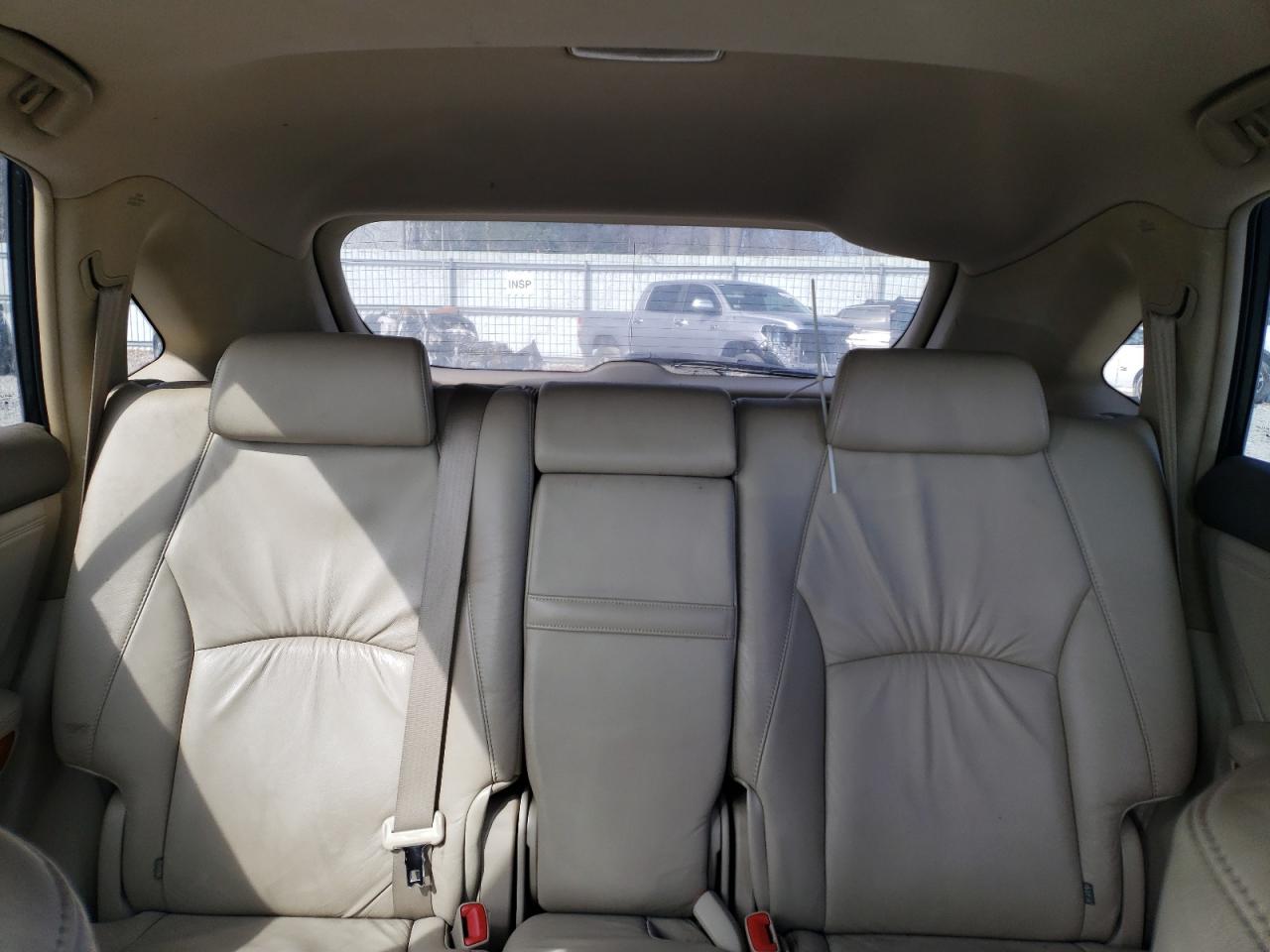 2004 Lexus RX - Image 10
