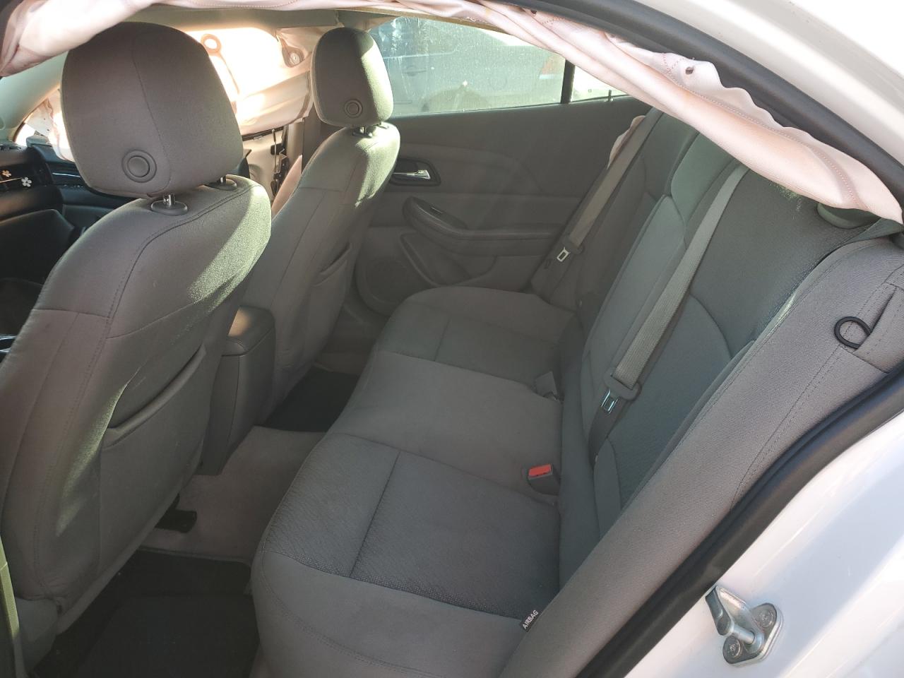 2014 Chevrolet Malibu - Image 10
