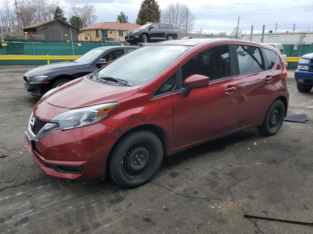  NISSAN VERSA 2017 Czerwony