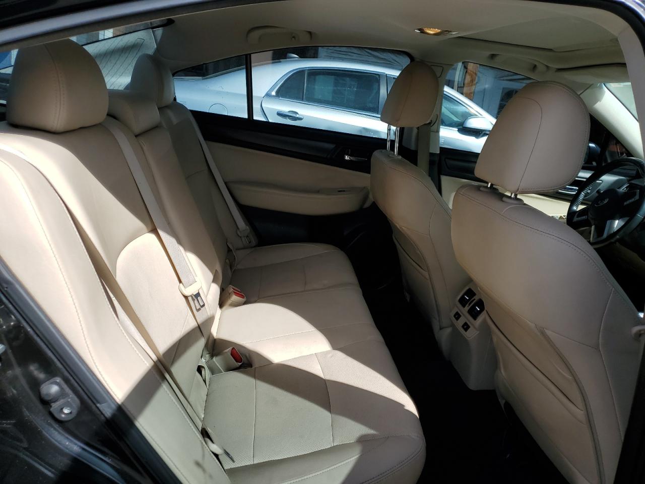 2016 Subaru Legacy - Image 11