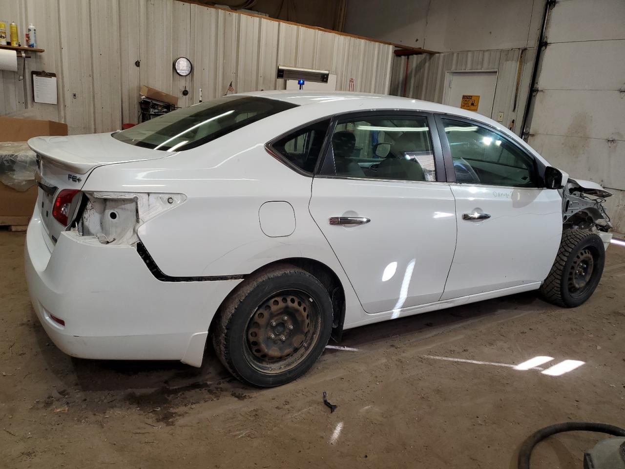 2014 Nissan Sentra - Image 3