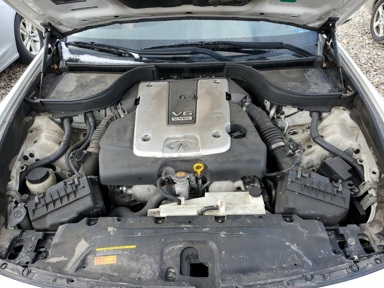 2013 Infiniti G - Image 11