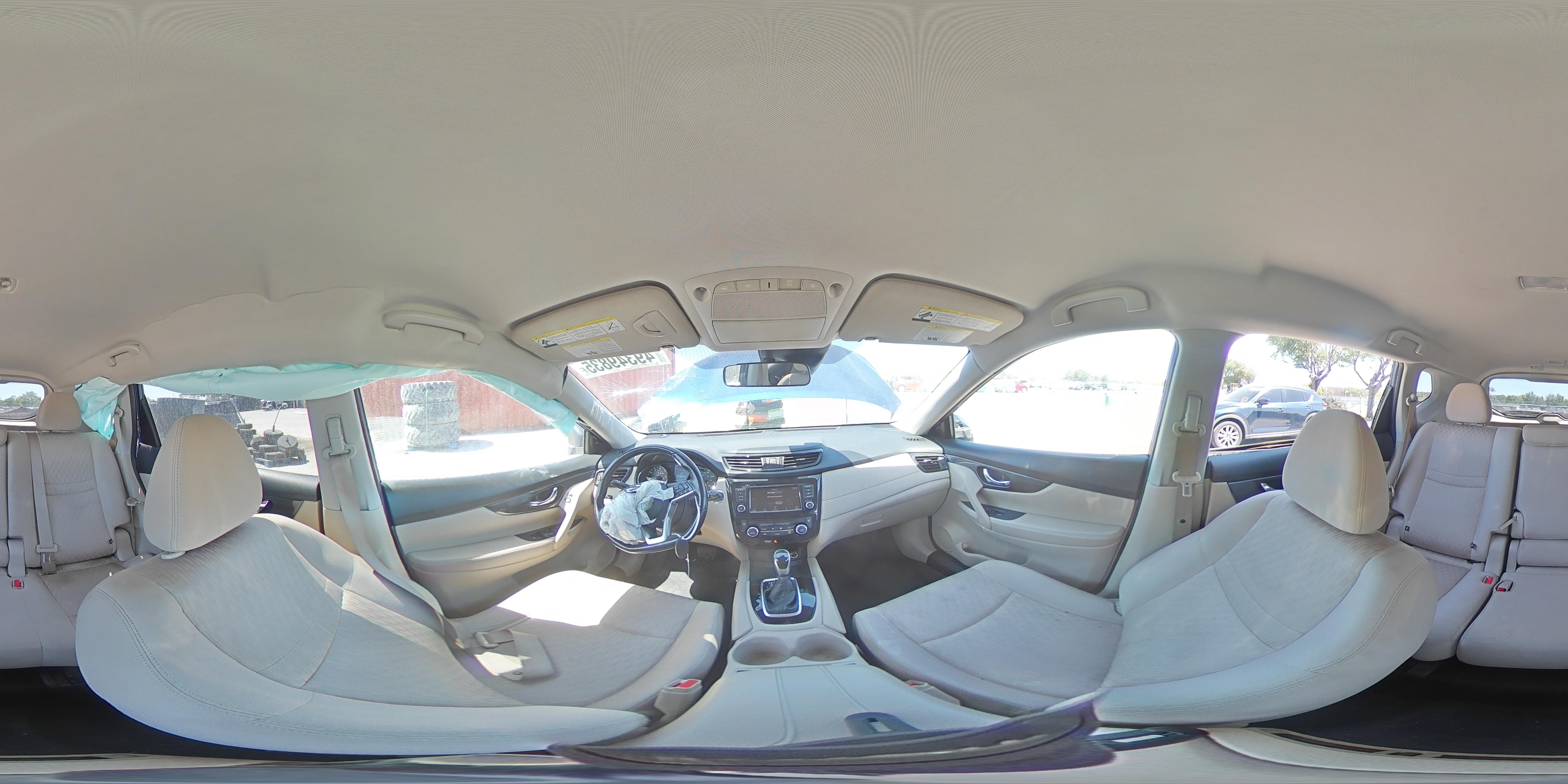 2020 Nissan Rogue - Image 13