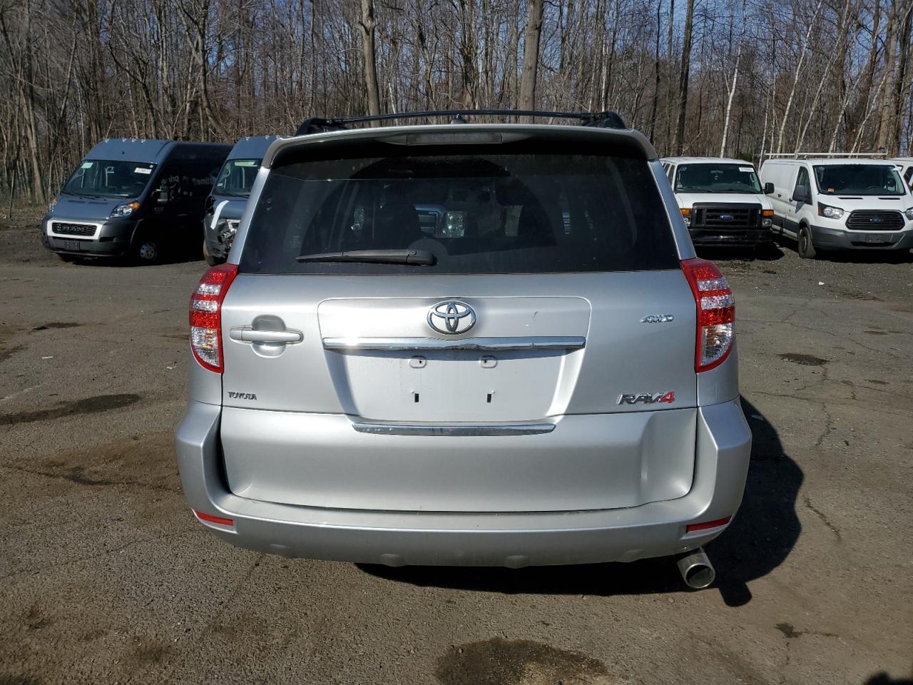 2009 Toyota RAV 4 - Image 6