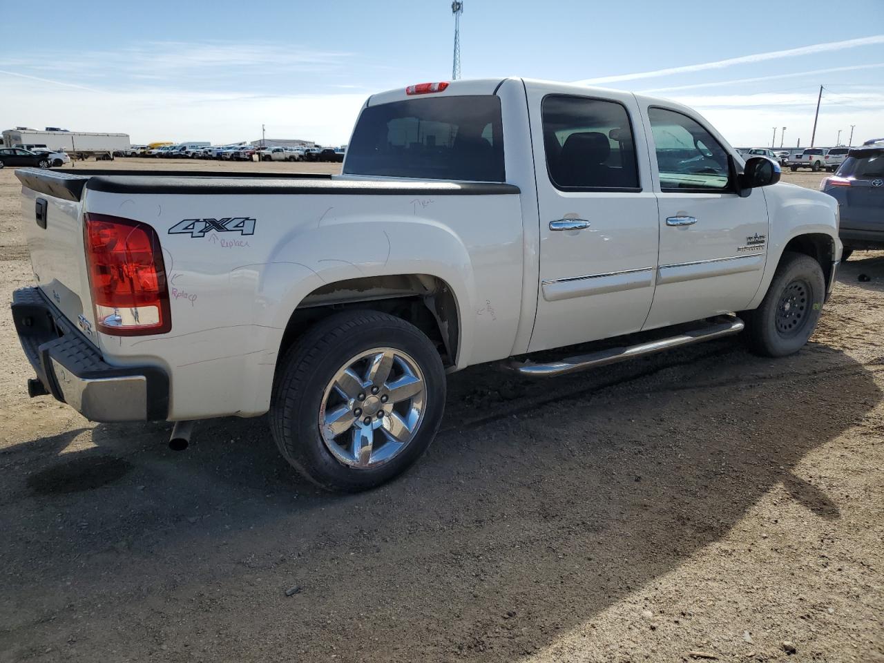 2012 GMC Sierra - Image 3