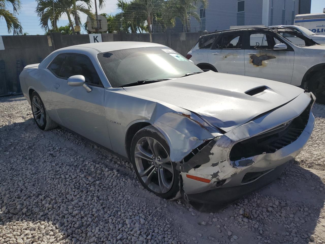 2020 Dodge Challenger - Image 4