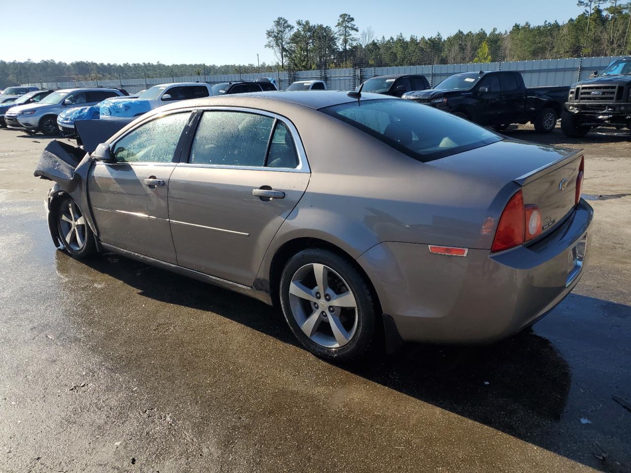 2011 Chevrolet Malibu - Image 2