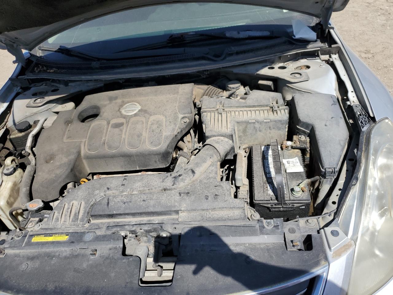 2010 Nissan Altima - Image 11