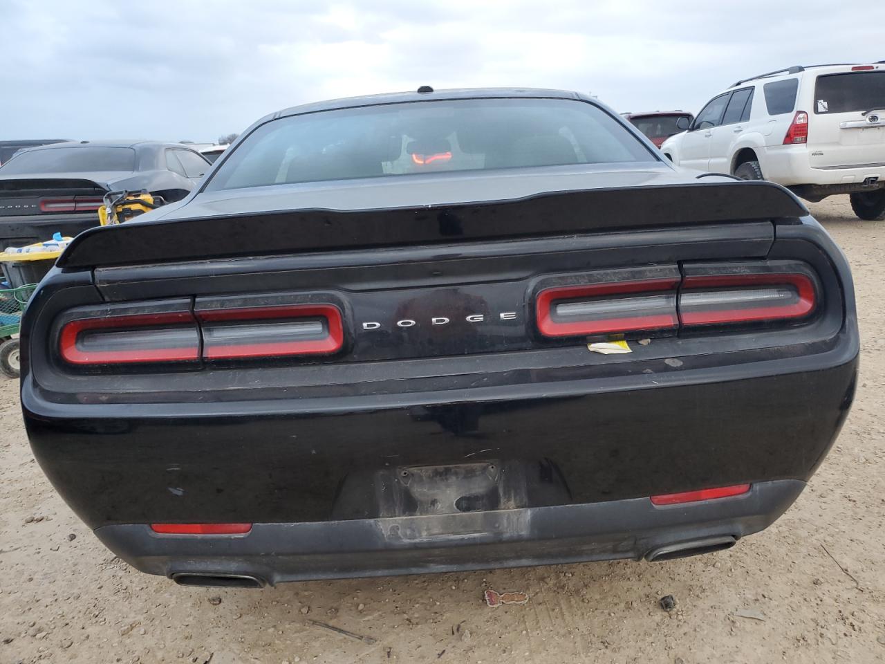 2015 Dodge Challenger - Image 6