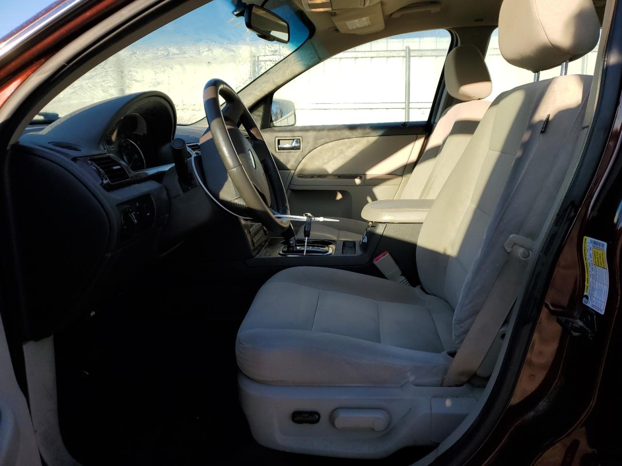 2009 Ford Taurus - Image 7