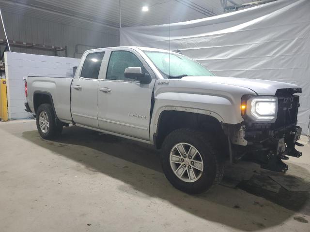 Pickups GMC SIERRA 2016 Srebrny