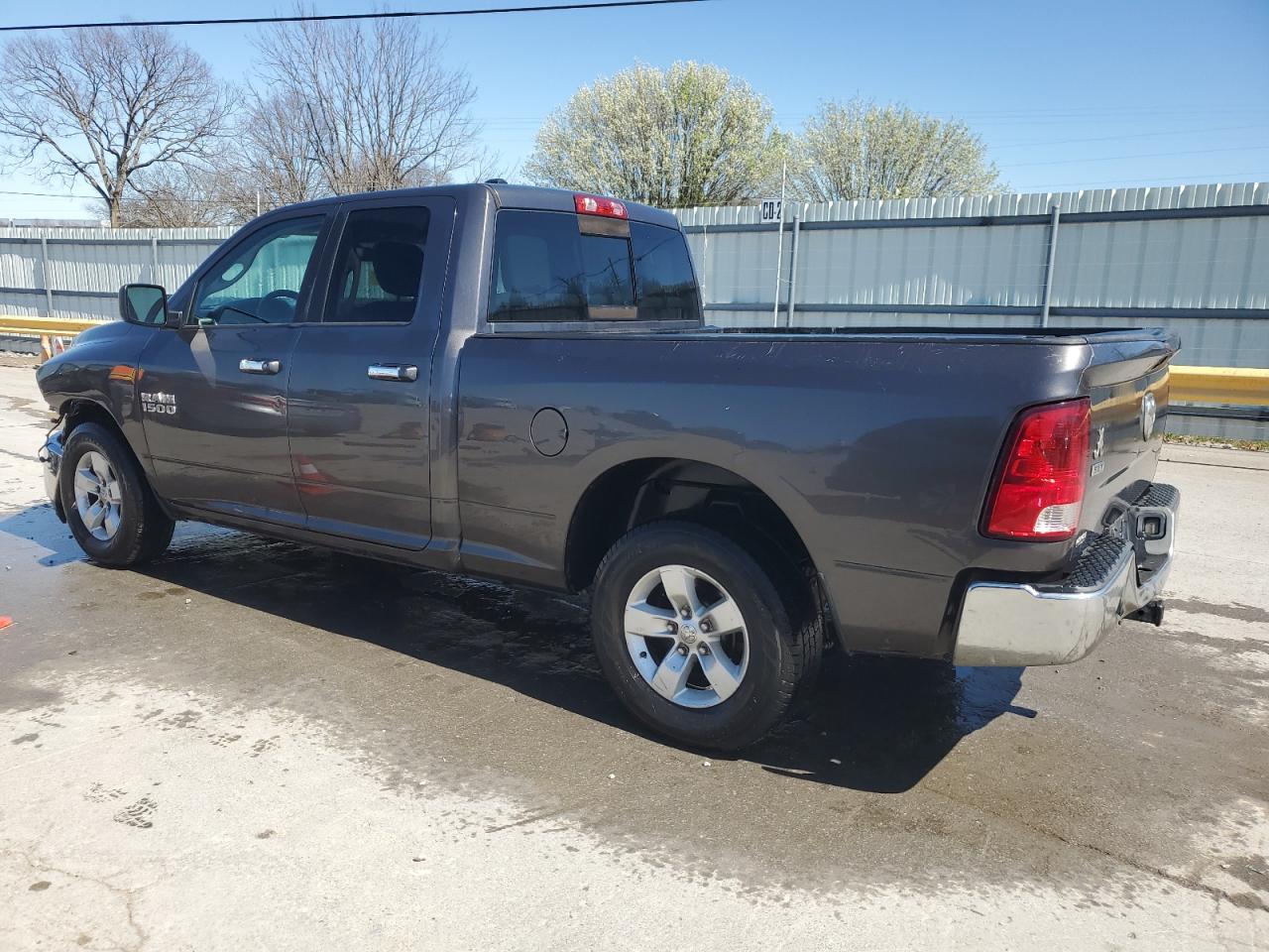 2015 RAM 1500 - Image 2