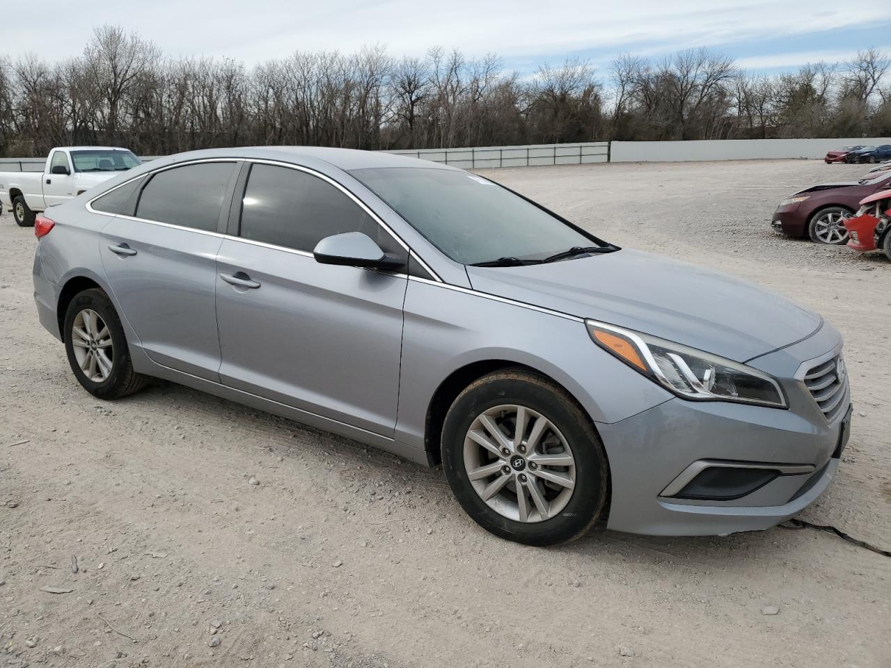 2017 Hyundai Sonata - Image 4
