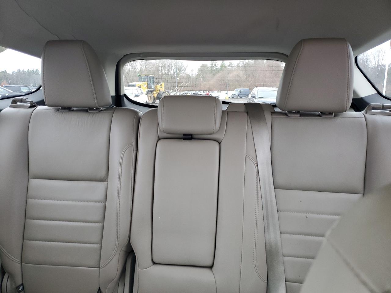 2014 Ford Escape - Image 10