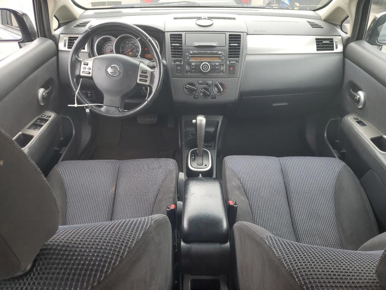 2010 Nissan Versa - Image 8