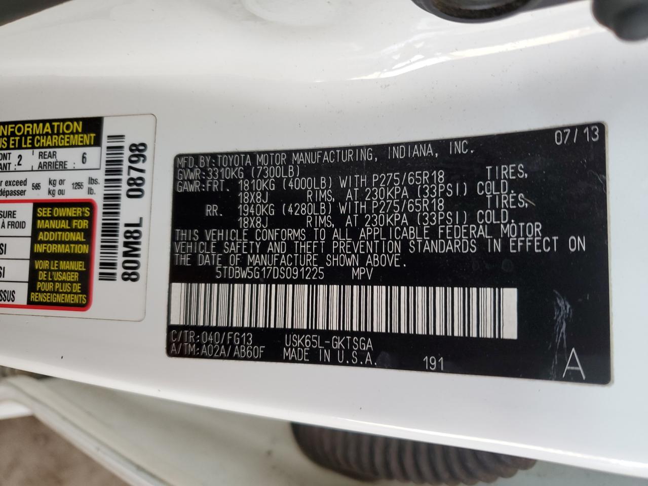 2013 Toyota Sequoia - Image 14