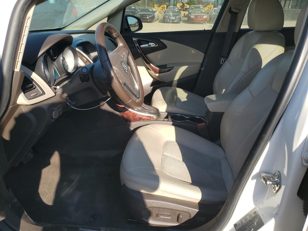 2016 Buick Verano - Image 7