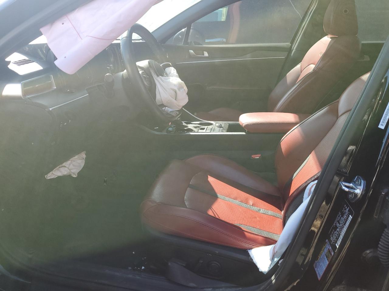 2022 Kia K5 - Image 7