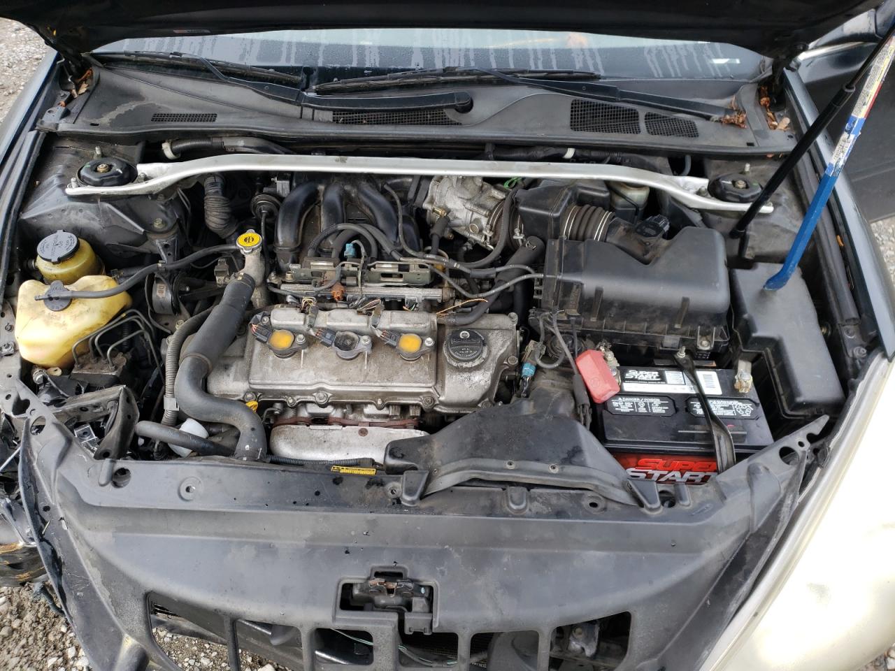 2004 Lexus ES - Image 11
