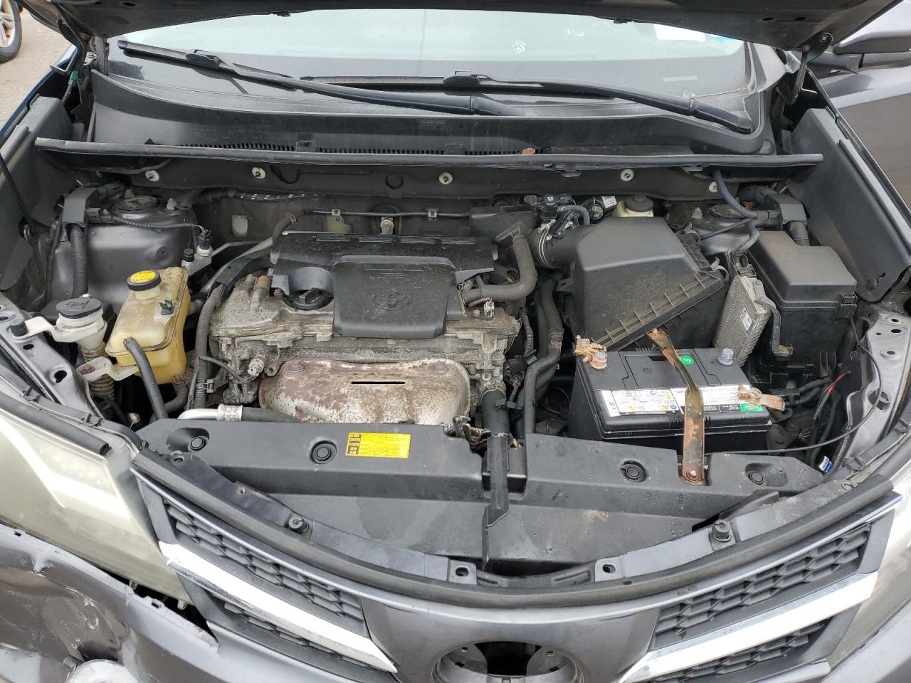 2015 Toyota RAV 4 - Image 12