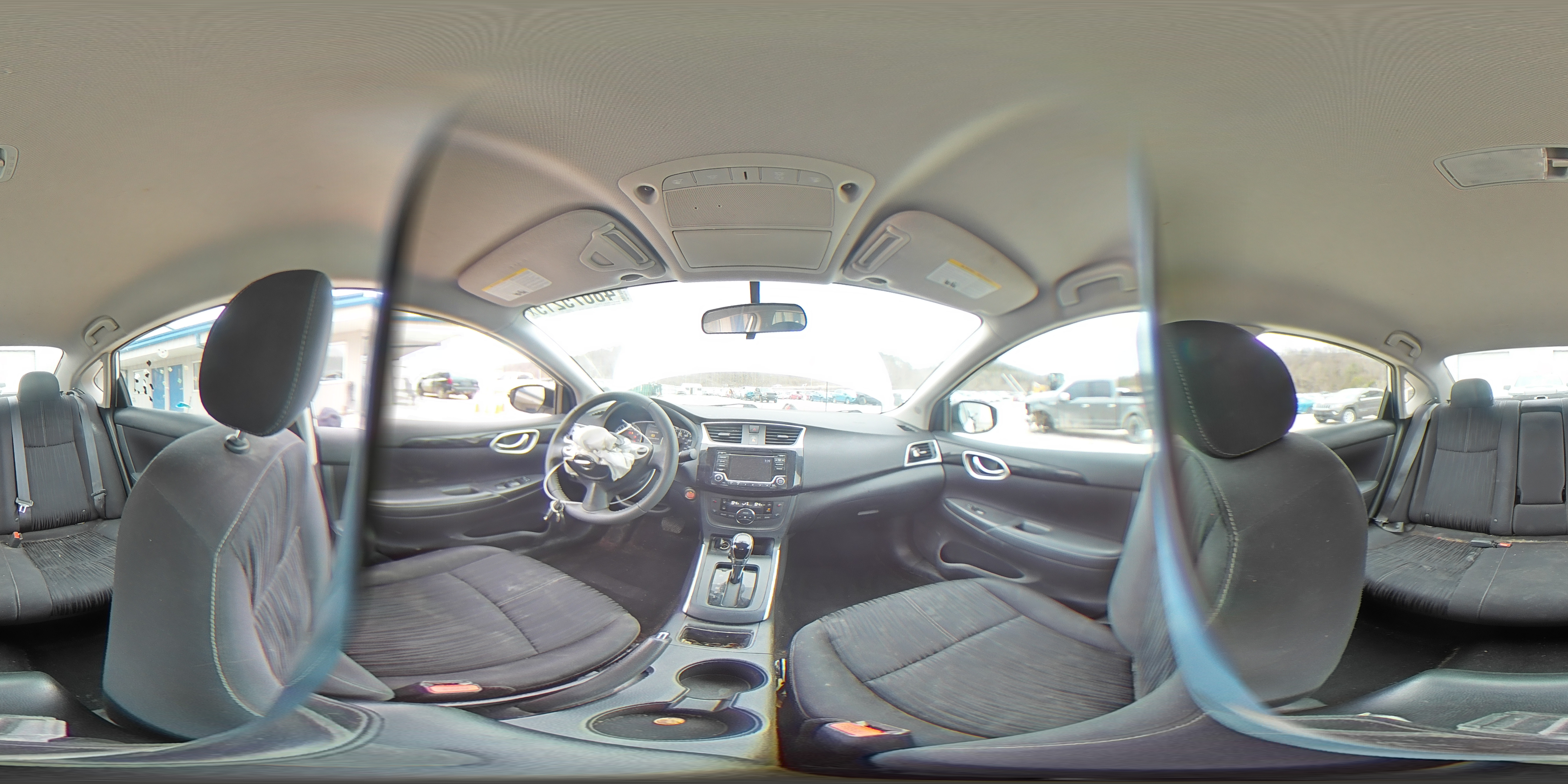 2018 Nissan Sentra - Image 13