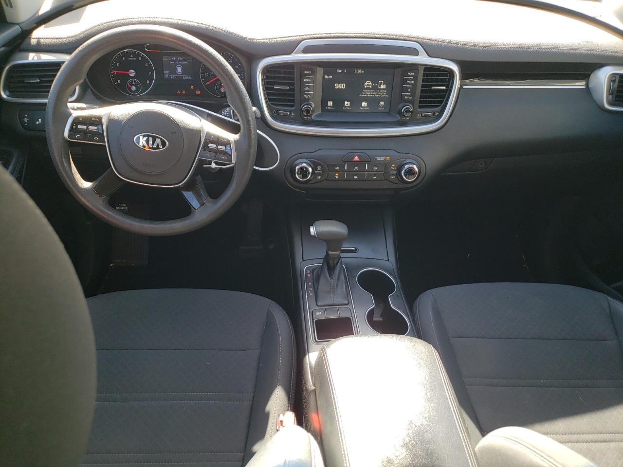 2020 Kia Sorento - Image 8