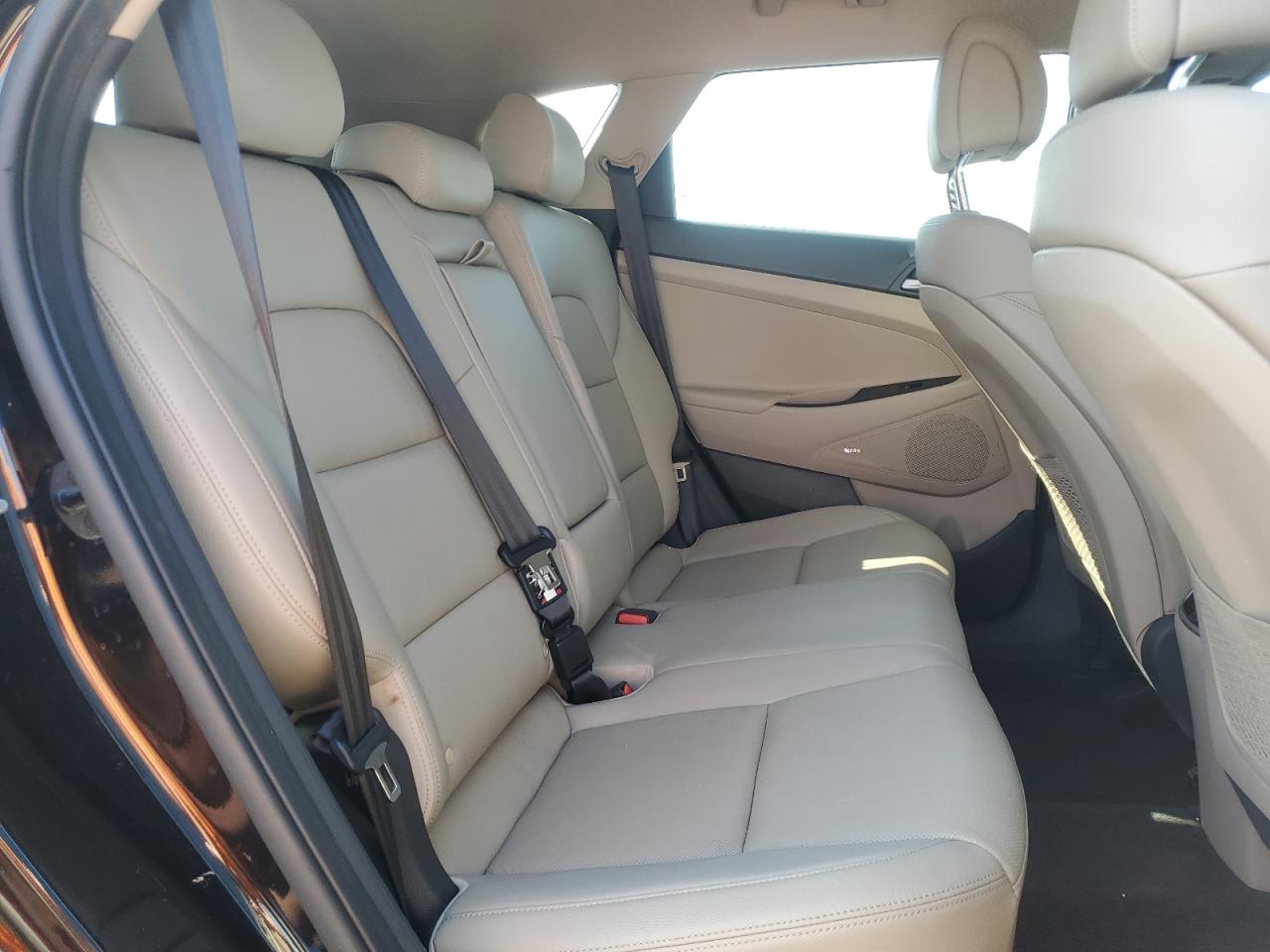 2017 Hyundai Tucson - Image 11