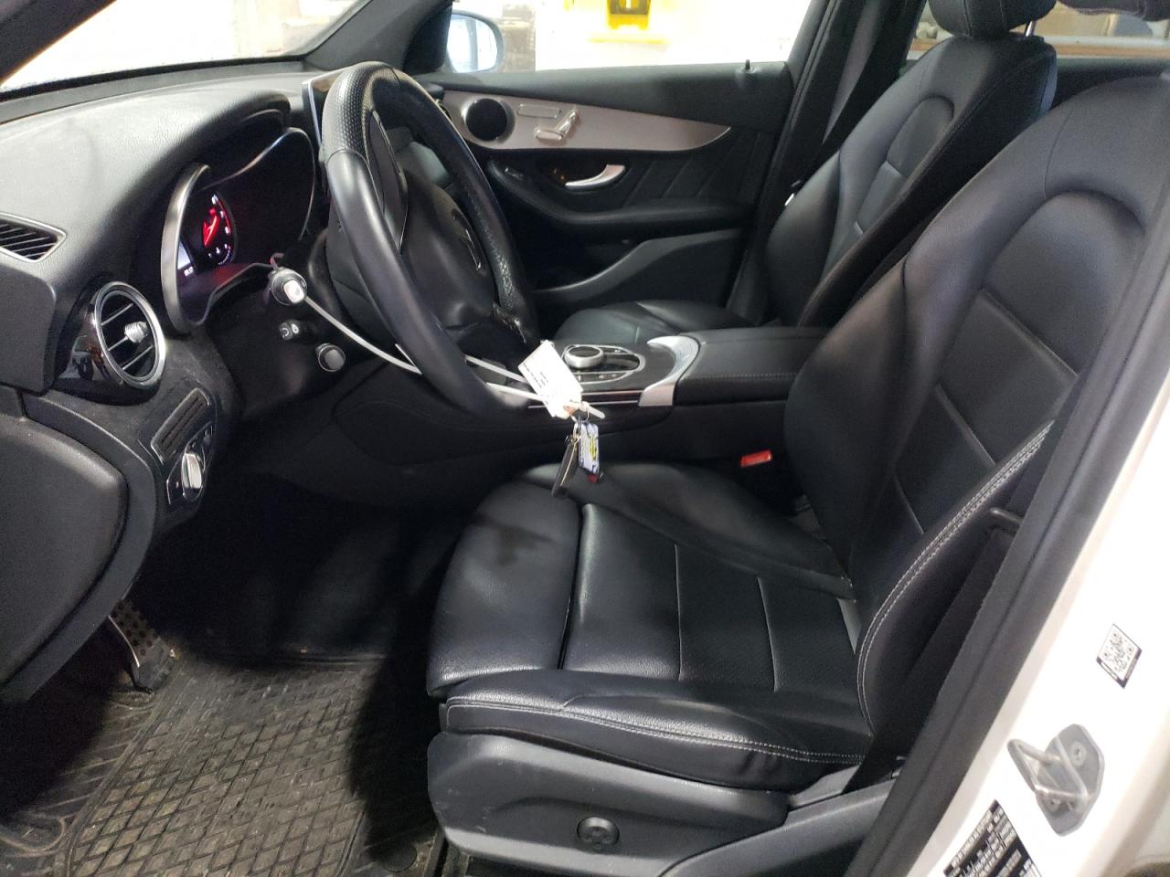 2019 Mercedes-Benz GLC - Image 7