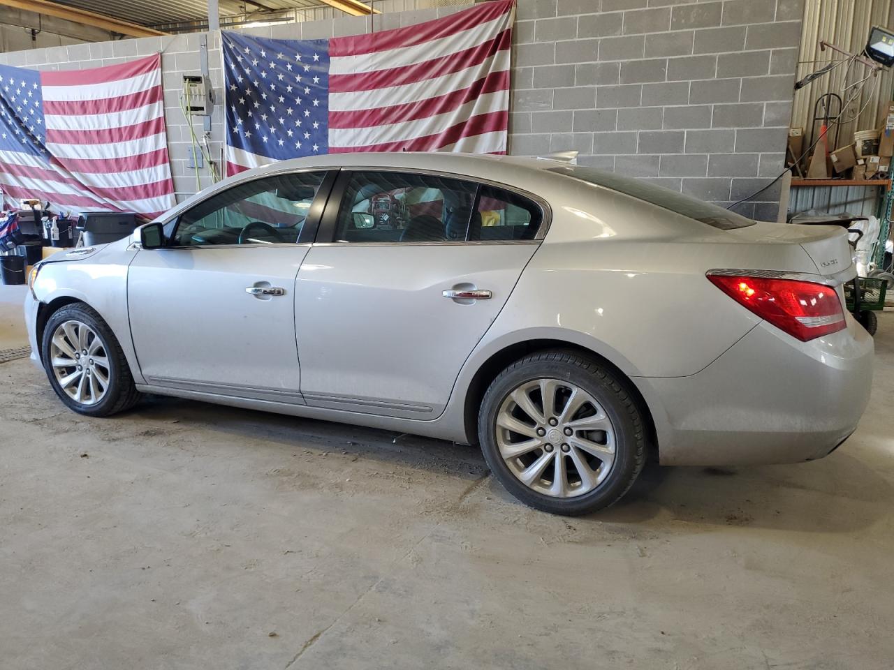 2015 Buick LaCrosse - Image 2