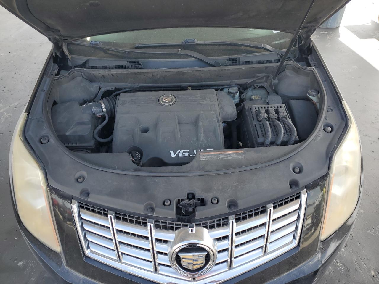 2013 Cadillac SRX - Image 12