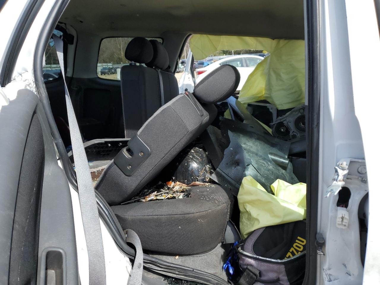 2005 Mazda Tribute S VIN: 4F2CZ04195KM10622 Lot: 84551455