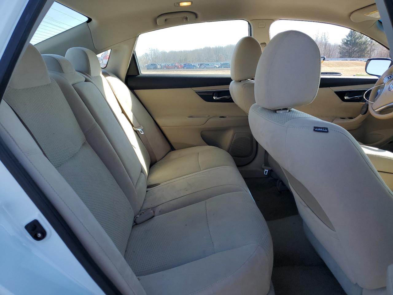 2014 Nissan Altima - Image 10