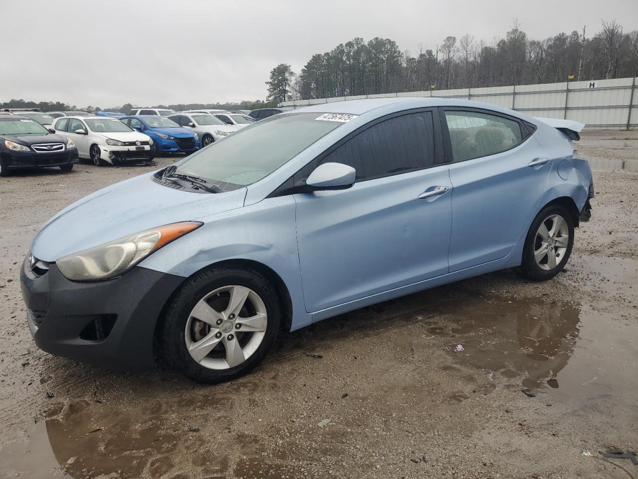 2013 Hyundai Elantra - Image 1