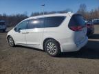 2018 Chrysler Pacifica Touring L na sprzedaż w East Granby, CT - Minor Dent/Scratches