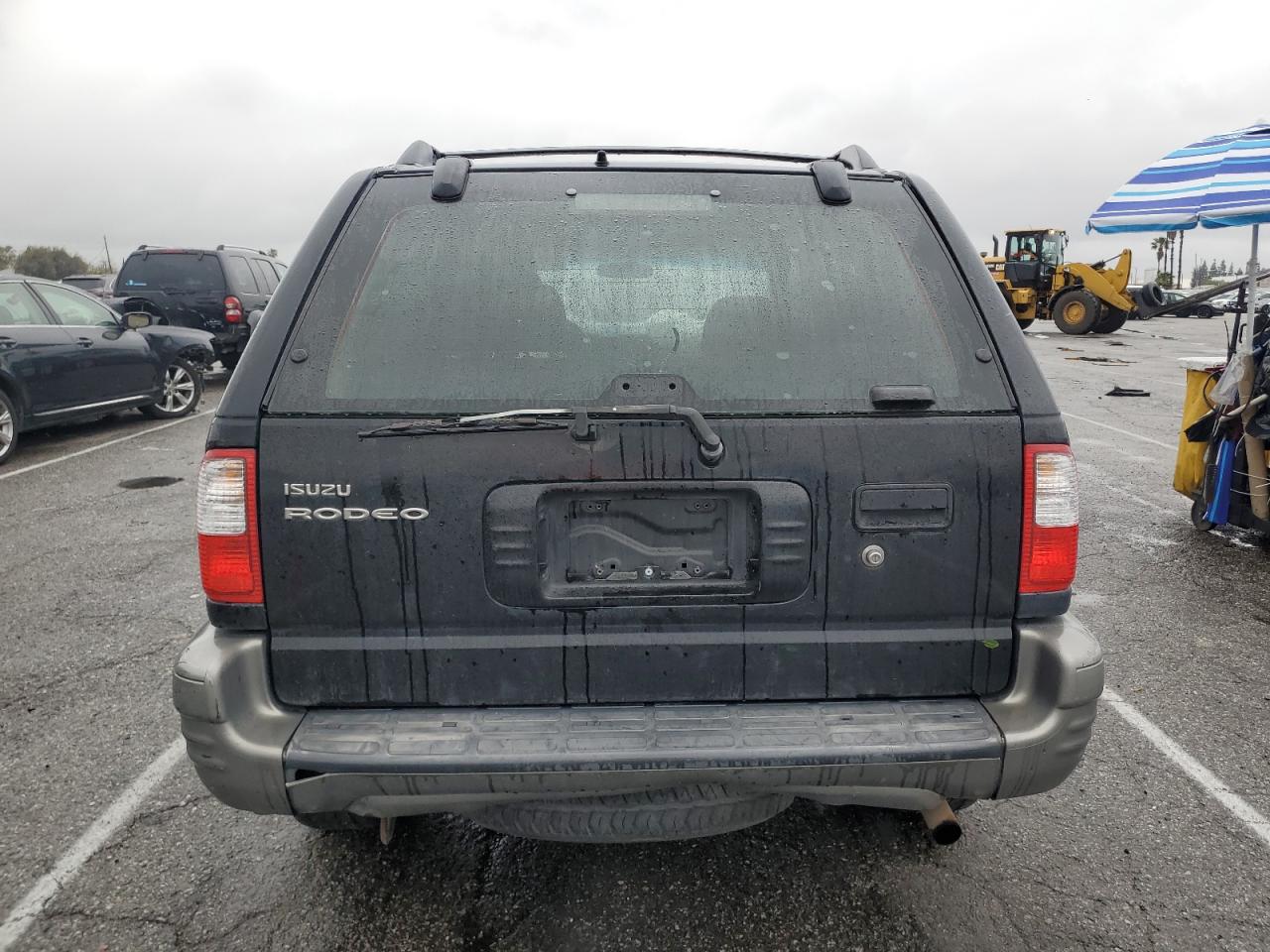 2002 Isuzu Rodeo S VIN: 4S2DM58W424304881 Lot: 49296285