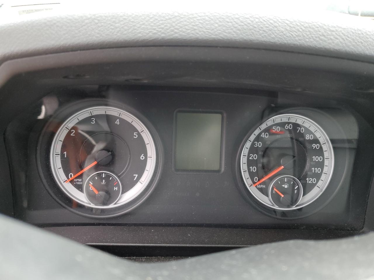 2013 RAM 2500 - Image 9