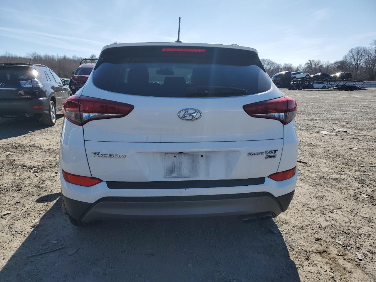 2016 Hyundai Tucson - Image 6