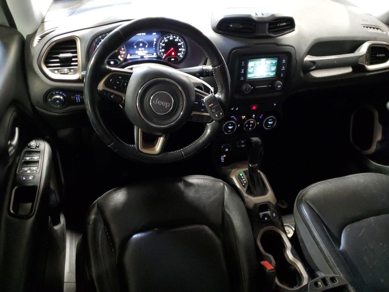 2015 Jeep Renegade - Image 8